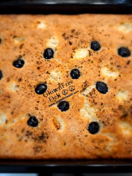 focaccia olives oregano